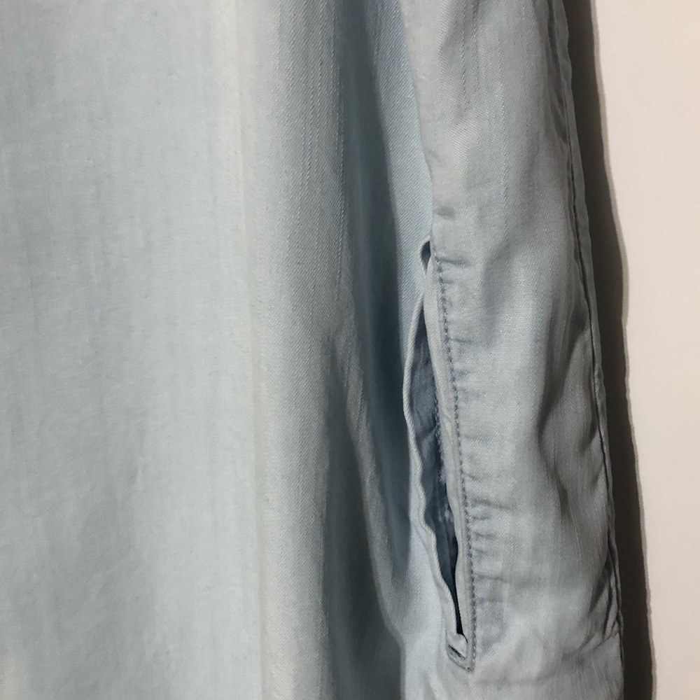 Black Tape Women’s Blue Light Wash Sleeveless V-Neck Collar Jean Dress Size 1X - Picture 5 of 10
